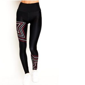 Goldsheep Red & Black Flash Star High Waisted Versatile Buttery Soft Leggings S